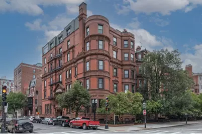 239 Commonwealth Ave #32, Boston, MA 02116 - Photo 1