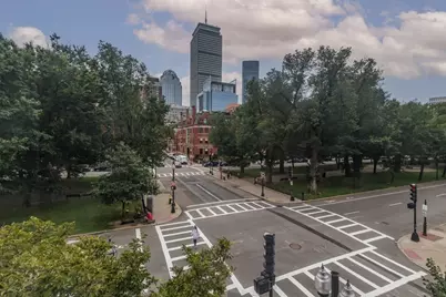 239 Commonwealth Ave #32, Boston, MA 02116 - Photo 3