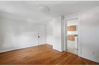 23 Frederick St, Westfield, MA 01085 - Photo 17