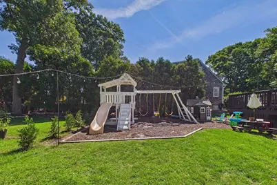 844 Hood St, Fall River, MA 02720 - Photo 37