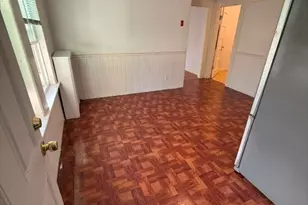 18 Everett St, Lawrence, MA 01843 - Photo 5