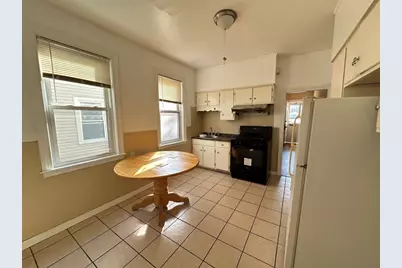49 Ashland St #49, Malden, MA 02148 - Photo 5