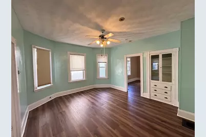 49 Ashland St #49, Malden, MA 02148 - Photo 3