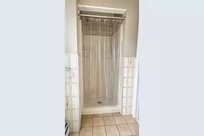 35 Clyde St, Needham, MA 02492 - Photo 3