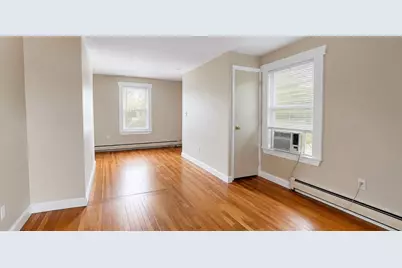 35 Clyde St, Needham, MA 02492 - Photo 9