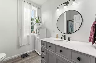 104 Hartford Ave E, Uxbridge, MA 01569 - Photo 9
