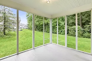 75 Shadow Brook Est, South Hadley, MA 01075 - Photo 23