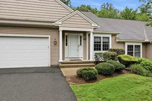 75 Shadow Brook Est, South Hadley, MA 01075 - Photo 3