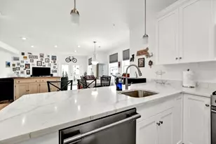 254 Spencer Ave, Chelsea, MA 02150 - Photo 5