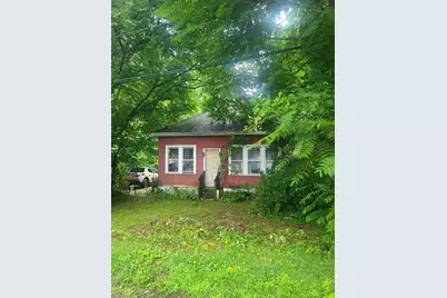 8 White St, Wilbraham, MA 01095 - Photo 1