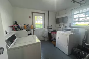 387 Mendon Rd, Attleboro, MA 02703 - Photo 17