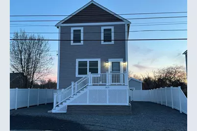 317 Plymouth Ave   Winter Rental, Marshfield, MA 02050 - Photo 1