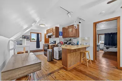 49 Newbern Ave #Apt 3, Somerville, MA 02145 - Photo 3