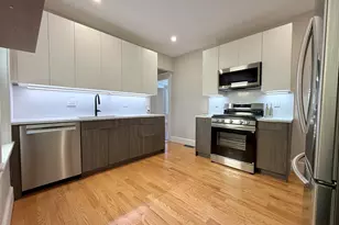8 Fox St, Boston, MA 02122 - Photo 5