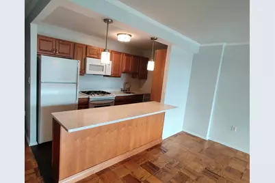 9 Hawthorne Place #8P, Boston, MA 02114 - Photo 1