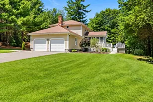 74 Lakeview Rd, Foxboro, MA 02035 - Photo 1