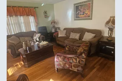 20 Massasoit St, Boston, MA 02136 - Photo 9