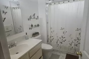 20 Massasoit St, Boston, MA 02136 - Photo 5