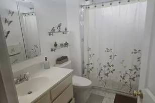 20 Massasoit St, Boston, MA 02136 - Photo 5