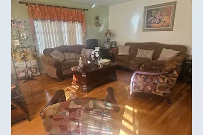 20 Massasoit St, Boston, MA 02136 - Photo 11