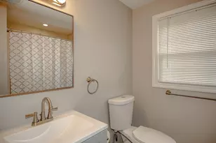 6 Wood Ln, Maynard, MA 01754 - Photo 11
