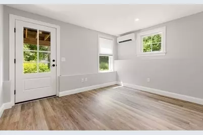 652 Essex Ave #B, Gloucester, MA 01930 - Photo 23