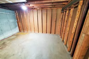 197 W Center St, West Bridgewater, MA 02379 - Photo 23