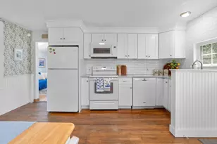 11 Rosetta St, Yarmouth, MA 02673 - Photo 7