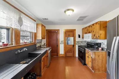 37 Laurel, Newport, NH 03773 - Photo 15