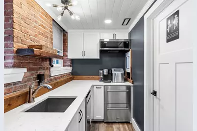 19-23 Pleasant St #103, Newburyport, MA 01950 - Photo 15
