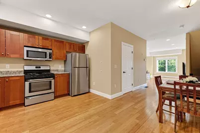 18 Saint Marys Way #18, Marlborough, MA 01752 - Photo 7