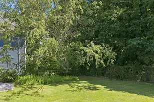 104 Highland St, Brockton, MA 02301 - Photo 29