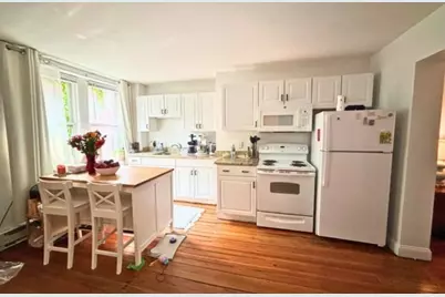 17 Fleet Street #4, Boston, MA 02113 - Photo 1