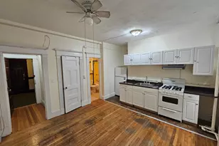 8 Garrison St, Boston, MA 02116 - Photo 1