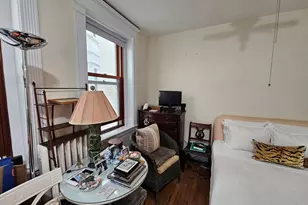 8 Garrison St, Boston, MA 02116 - Photo 13
