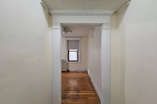 8 Garrison St, Boston, MA 02116 - Photo 3