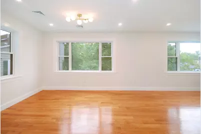 9 Ledge St, Melrose, MA 02176 - Photo 11