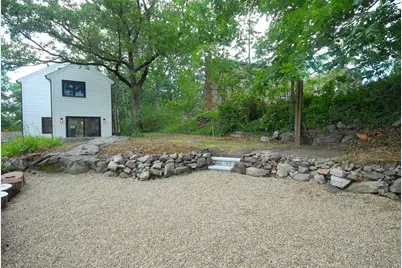 9 Ledge St, Melrose, MA 02176 - Photo 19