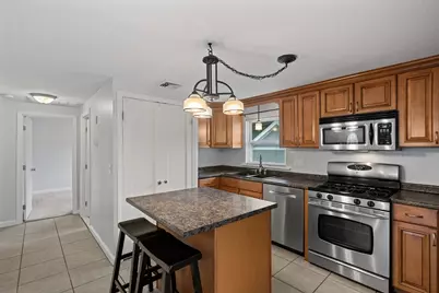 1 Minerva St, Worcester, MA 01604 - Photo 5