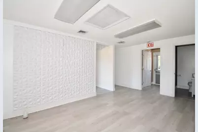 42 Harkness Avenue #2L, East Longmeadow, MA 01028 - Photo 3