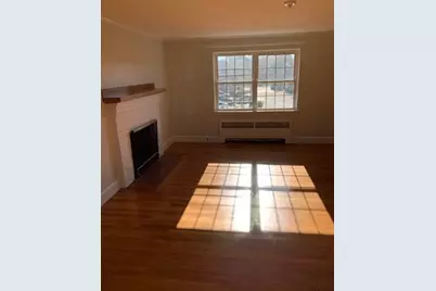 577 Hammond St #2, Brookline, MA 02467 - Photo 5