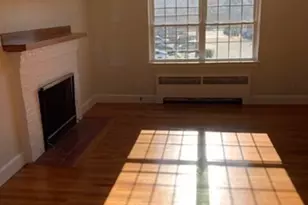 577 Hammond St, Brookline, MA 02467 - Photo 5