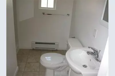 577 Hammond St #2, Brookline, MA 02467 - Photo 11