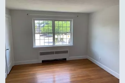 577 Hammond St #2, Brookline, MA 02467 - Photo 9