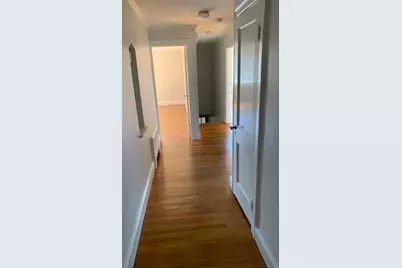 577 Hammond St #2, Brookline, MA 02467 - Photo 3