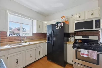 36-38 Gardena St, Boston, MA 02135 - Photo 13