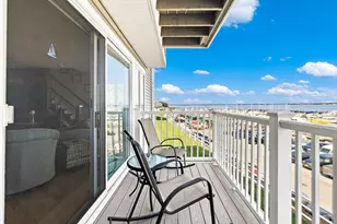 700 Shore Dr, Fall River, MA 02721 - Photo 33