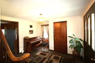 92 East Ave, North Adams, MA 01247 - Photo 5
