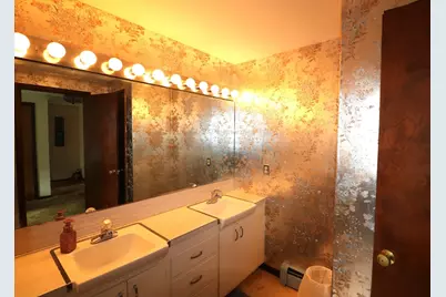 92 East Ave, North Adams, MA 01247 - Photo 13