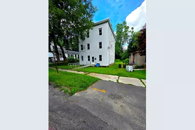 32 Westminister St, Pittsfield, MA 01201 - Photo 1
